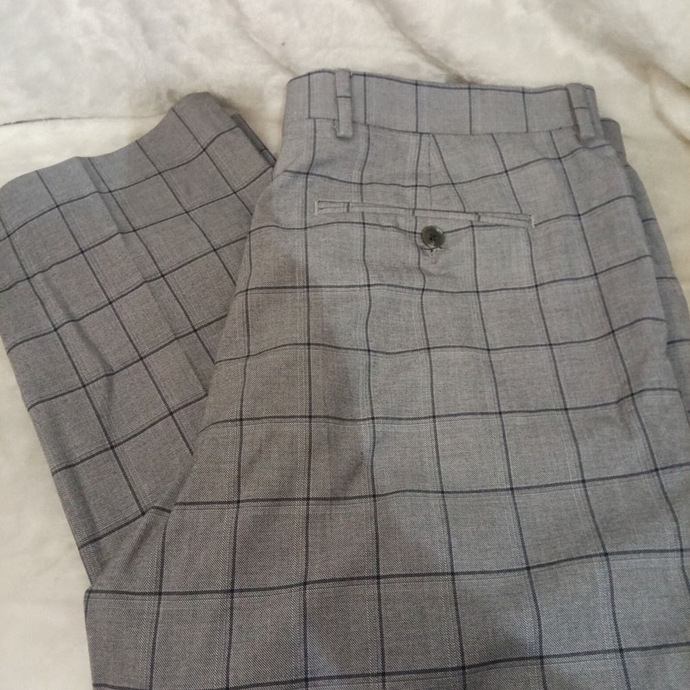 J. Ferrar Mens Slim Fit Gray Windowpane Plaid Dress Pants 38x32 Stretch Repreve